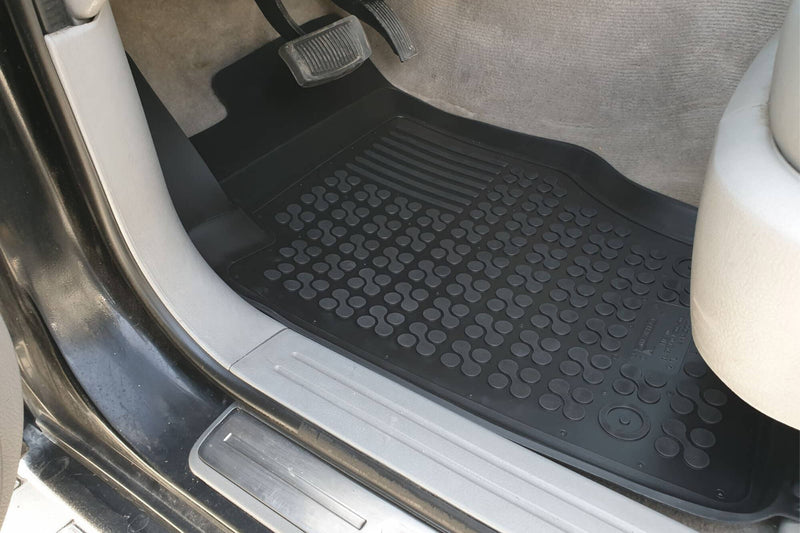 Гумени стелки Rezaw-Plast за Kia Sorento (2002-2009) тип леген