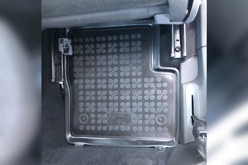 Гумени стелки Rezaw-Plast за Opel Corsa D (2006-2014) тип леген