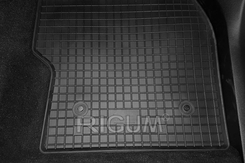 Гумени стелки Rigum за Alfa Romeo Stelvio (2017+)