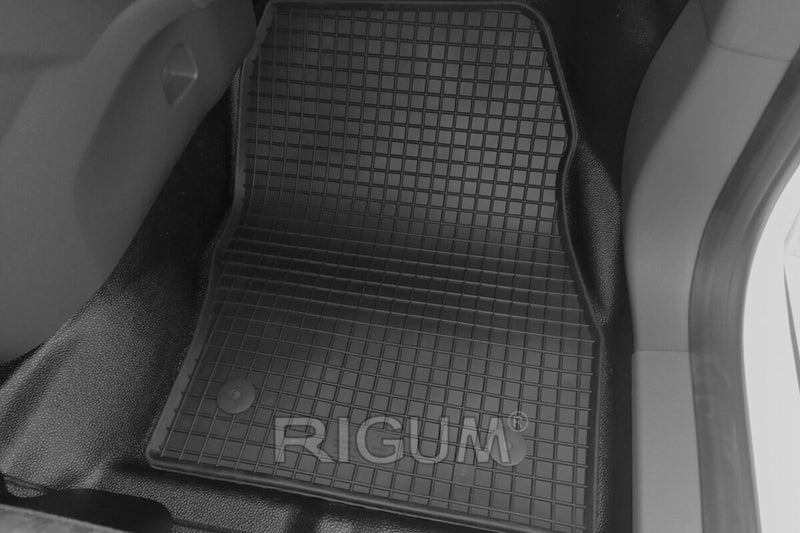 Гумени стелки Rigum за Ford Transit Connect (2019+) 2 места