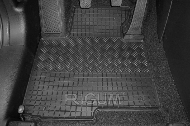 Гумени стелки Rigum за Kia Carens (2013-2019) – 5 места