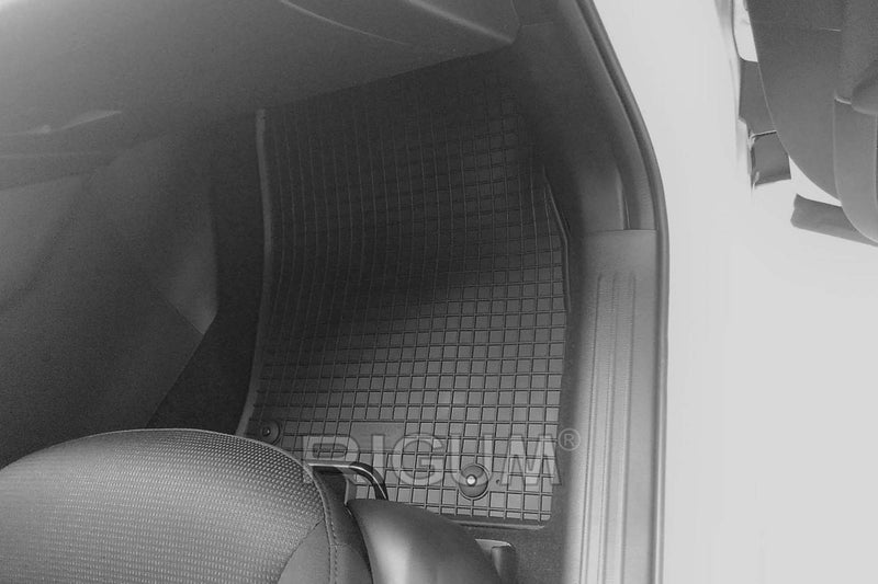 Гумени стелки Rigum за Mazda CX-5 (2017+)