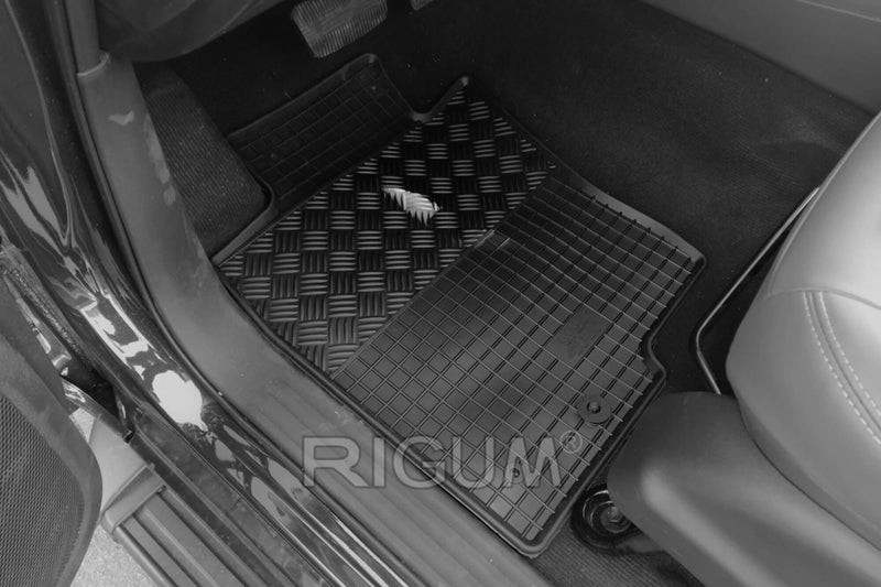 Гумени стелки Rigum за Renault Alaskan (2017+)