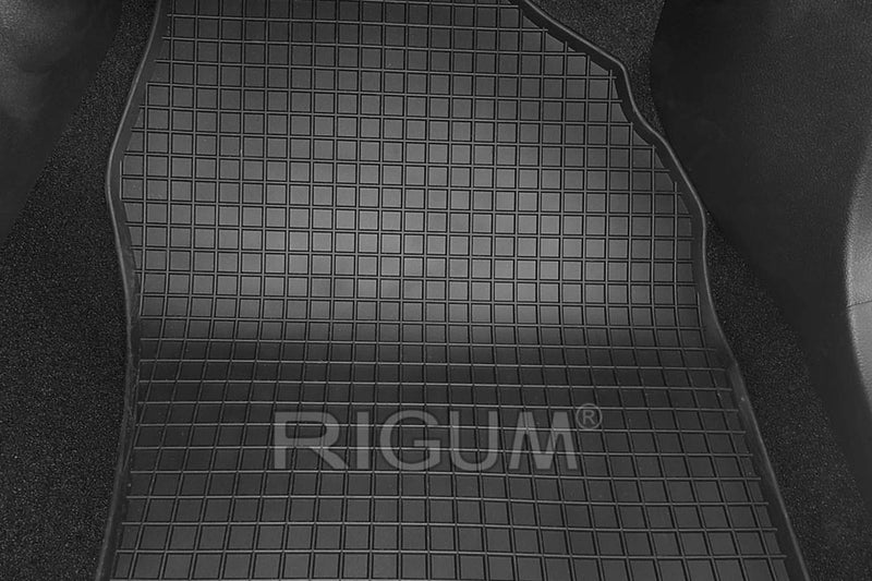 Гумени стелки Rigum за Toyota C-HR (2016-2023) / (2023+)