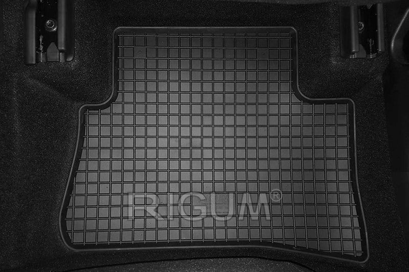 Гумени стелки Rigum за Toyota C-HR (2016-2023) / (2023+)