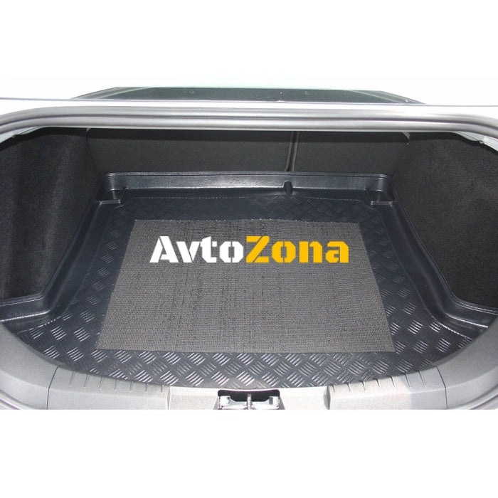 Анти плъзгаща стелка за багажник за Ford Focus (2004-2011) - Sedan - Avtozona