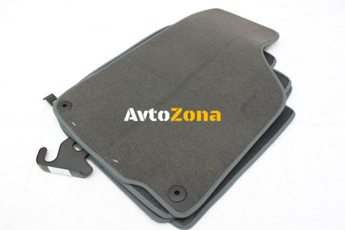 Мокетни стелки Petex за Vw Golf 4 / Vw Bora / Vw Beetle / Skoda Octavia 1 (1997-2010) / Seat Leon / Toledo (1999-2005) - сиви - Avtozona