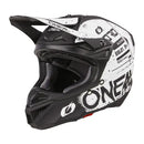 Мотокрос каска O’NEAL 5SERIES SCARZ BLACK/WHITE V.24 - Avtozona