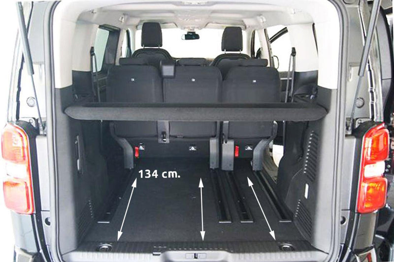 Гумирана стелка за багажник за Citroen Jumpy III SpaceTourer L2 (Medium) (2016 + ) / Peugeot Expert III Traveller