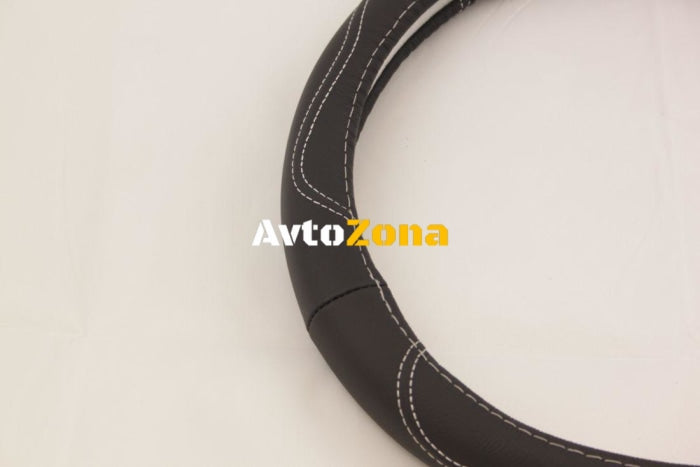Кожен калъф за волан 38см - Waves - черен цвят с бели шевове - Avtozona