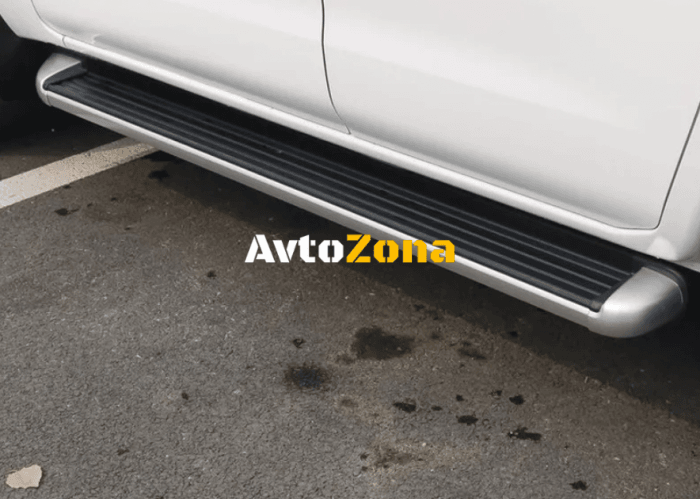 Степенки за Nissan Navara NP300 (2015 + ) - 2 doors - Avtozona